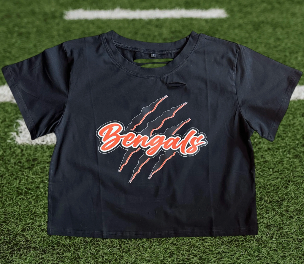 Tiger Ripped Cropped T-shirt