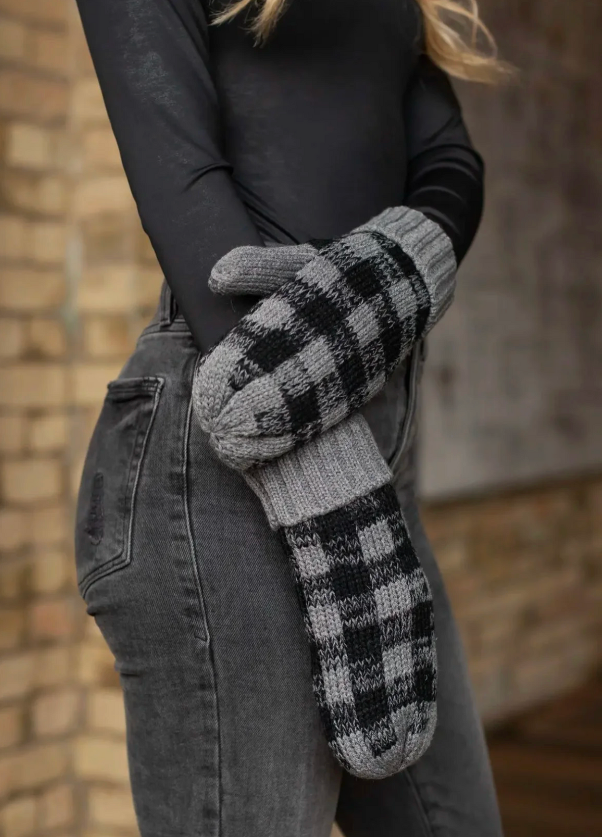 Cable Knit Mittens - Grey Buffalo Paid