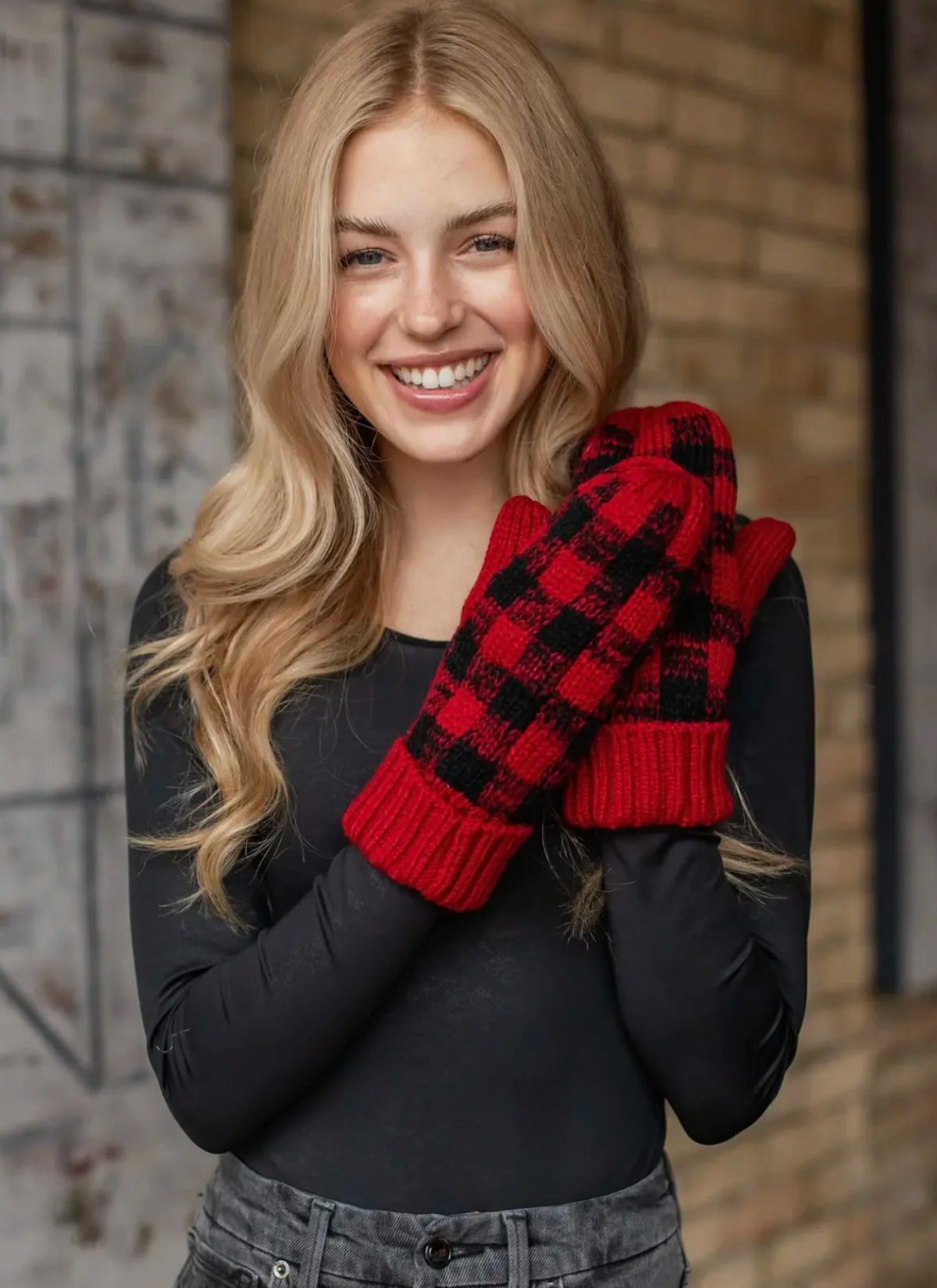 Cable Knit Mittens - Red Buffalo Plaid