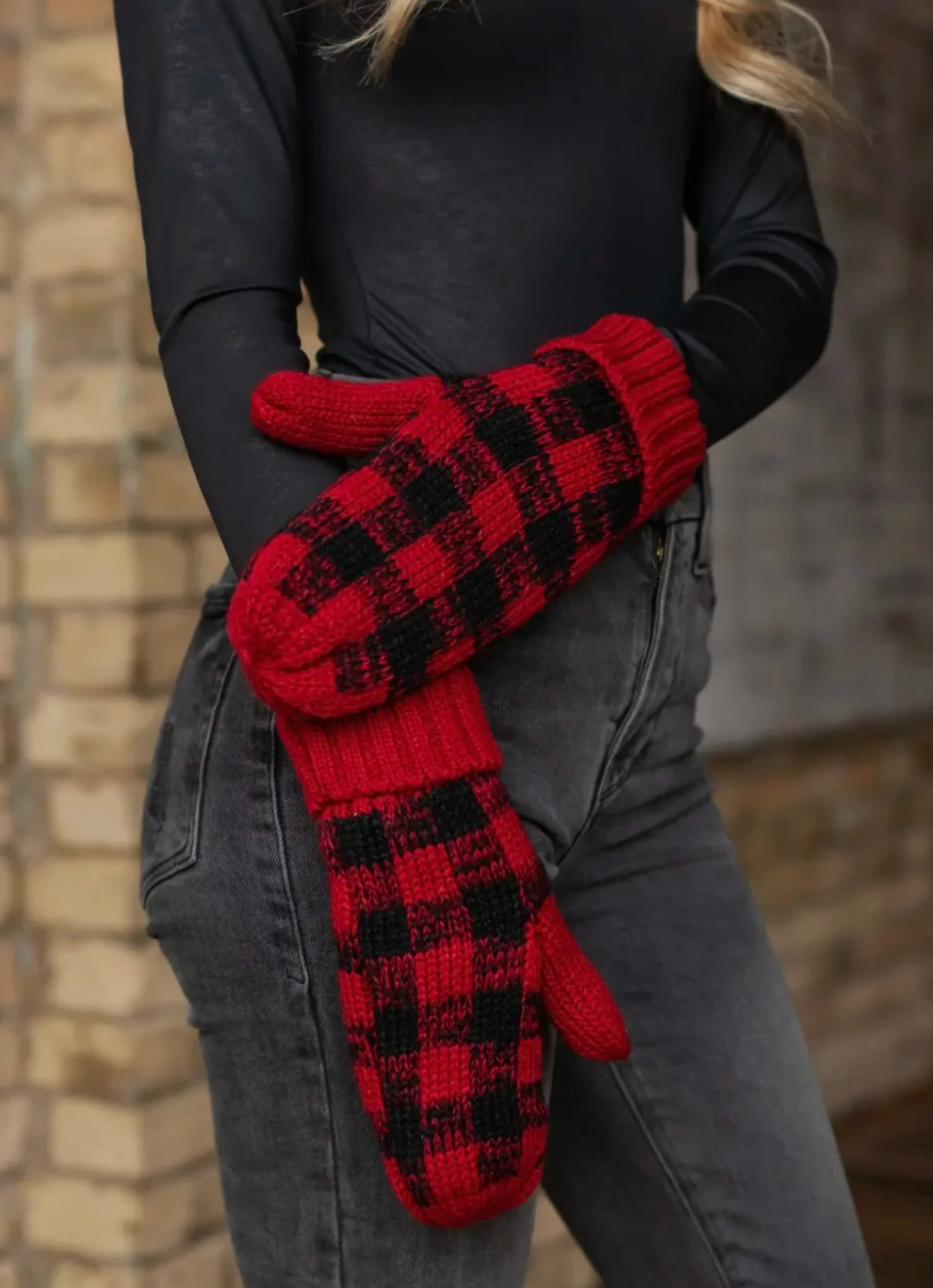 Cable Knit Mittens - Red Buffalo Plaid